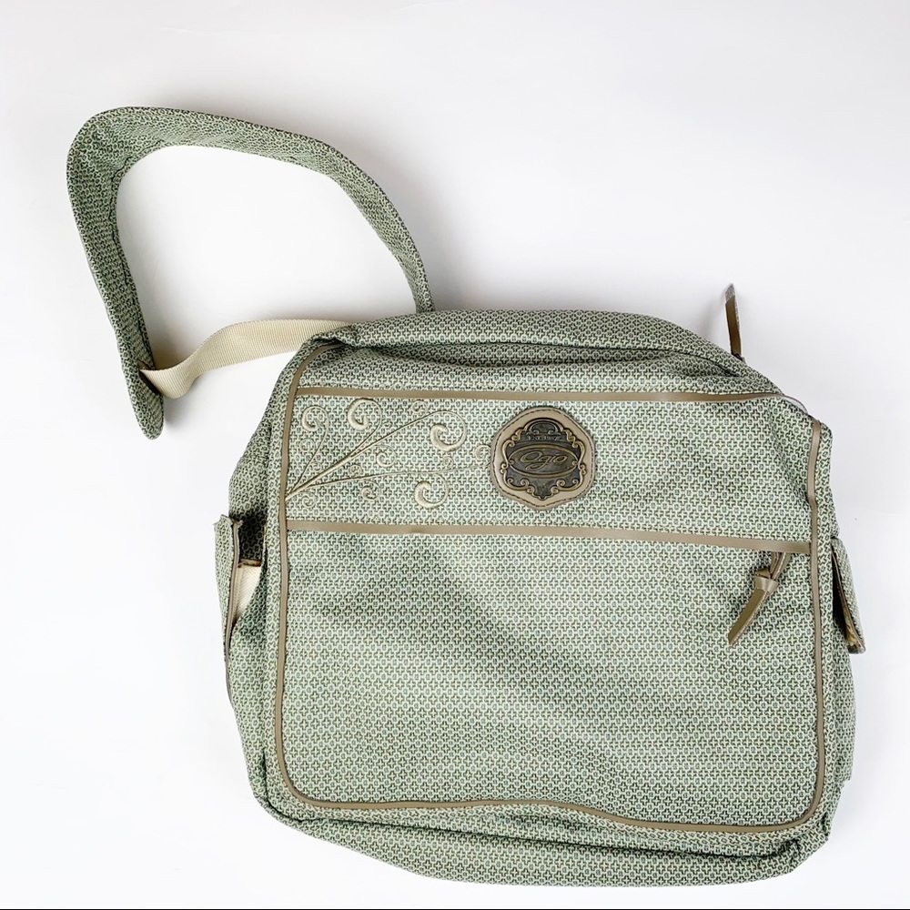 Ogio roadtrip shoulder bag